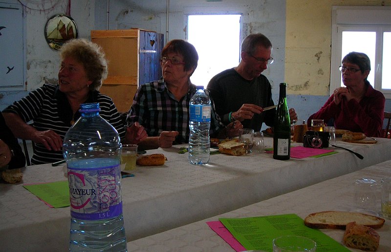 2011-10-13 22 On attaque les choses serieuses.JPG